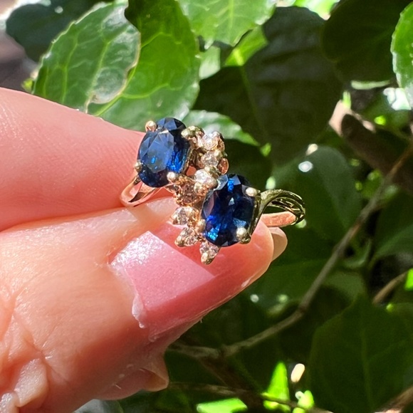 VINTAGE 14K GOLD BLUE SAPPHIRE DIAMOND TOI ET MOI RING ENGAGEMENT ANNIVERSARY - Picture 14 of 16